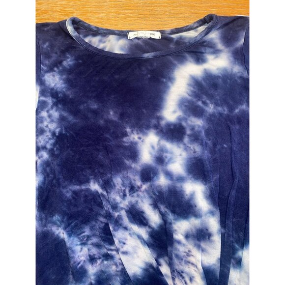 Tie-Dye Blue & White Cotton Womens T-Shirt With Front Knot By Caution to the Win - Picture 2 of 3